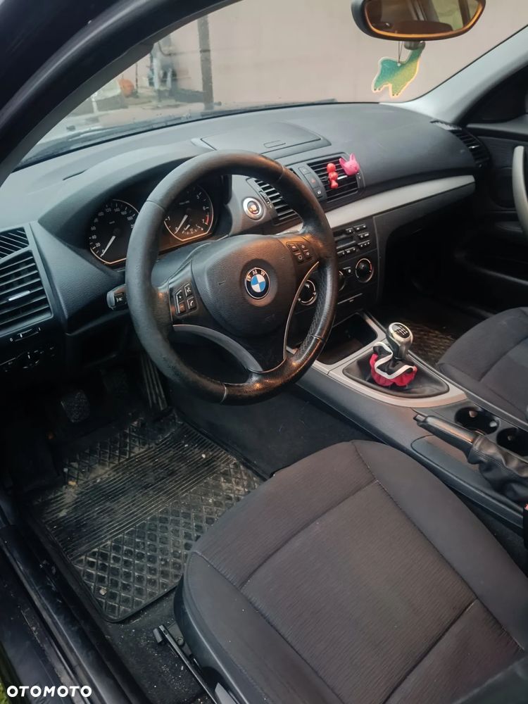 BMW Seria 1 - 2