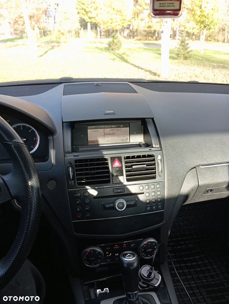 Mercedes-Benz Klasa C - 2