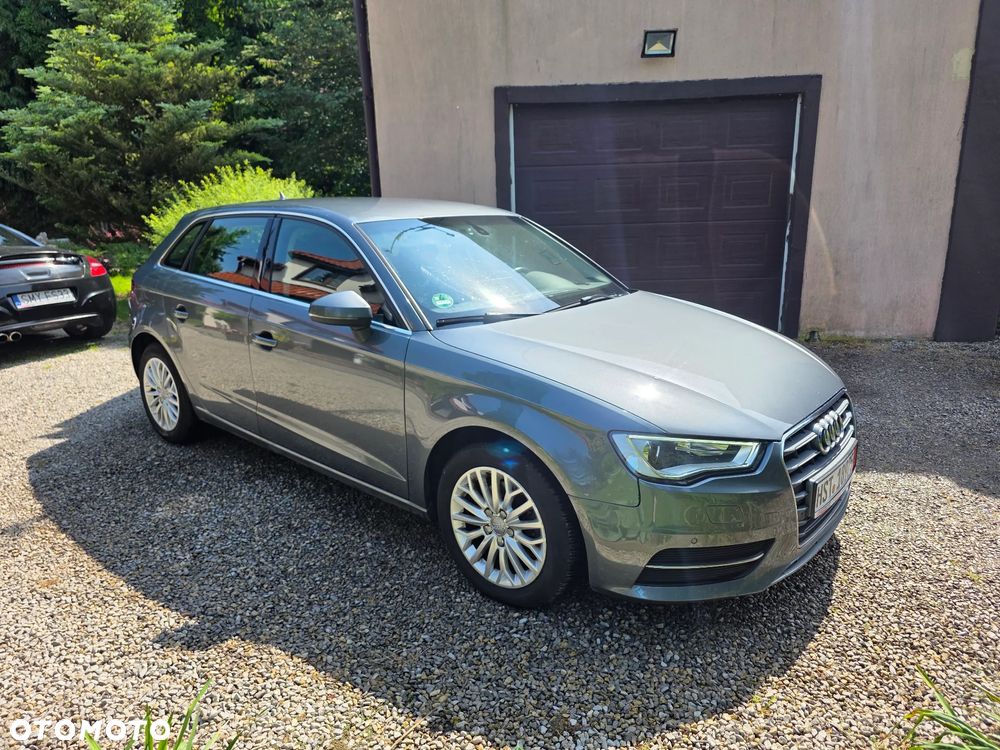 Audi A3 Sportback 2.0 TDI S line Sportpaket - 2