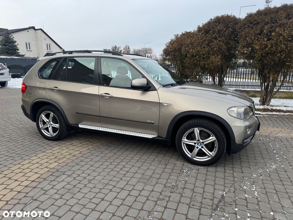 BMW X5 3.0si - 7