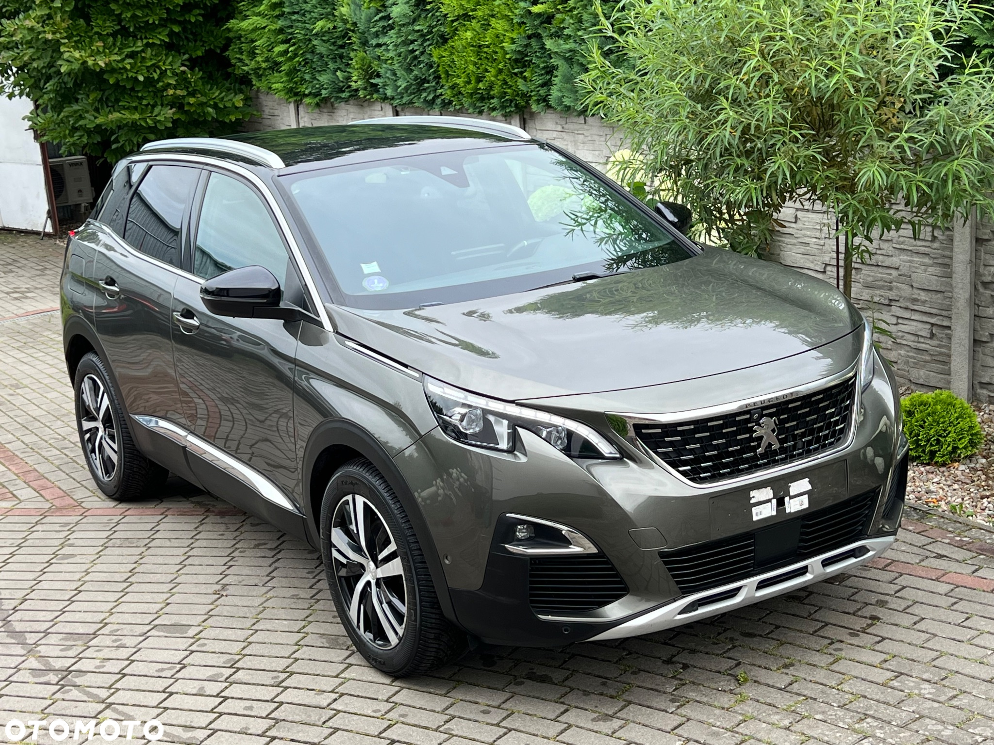 Peugeot 3008 PureTech 180 Stop & Start GPF EAT8 GT Pack - 4