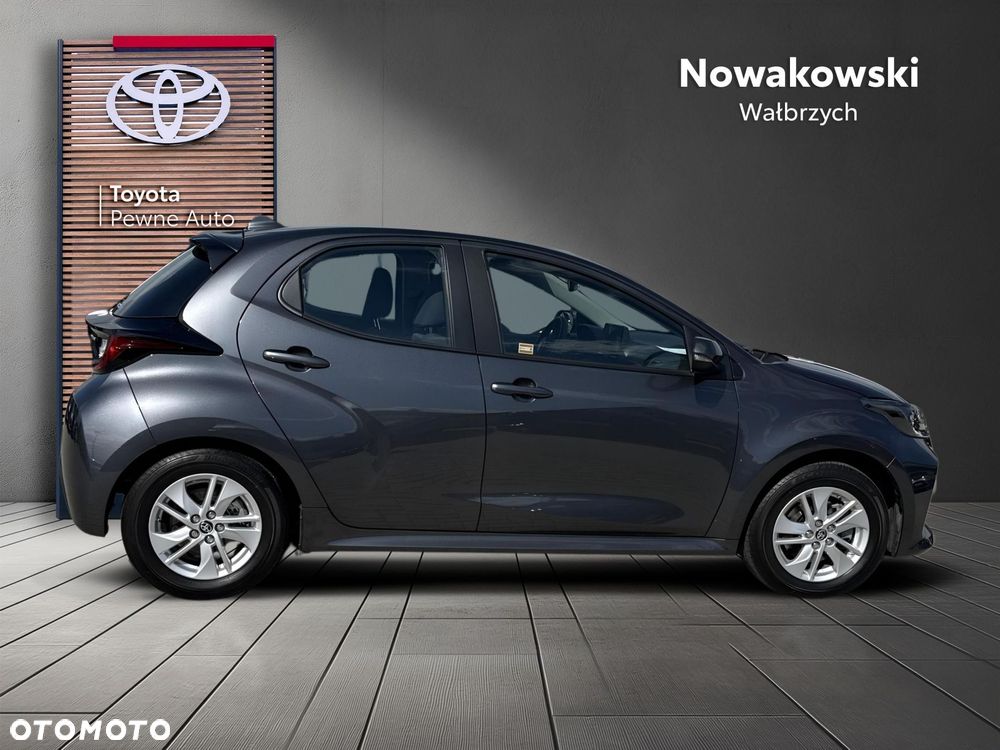 Toyota Yaris - 7