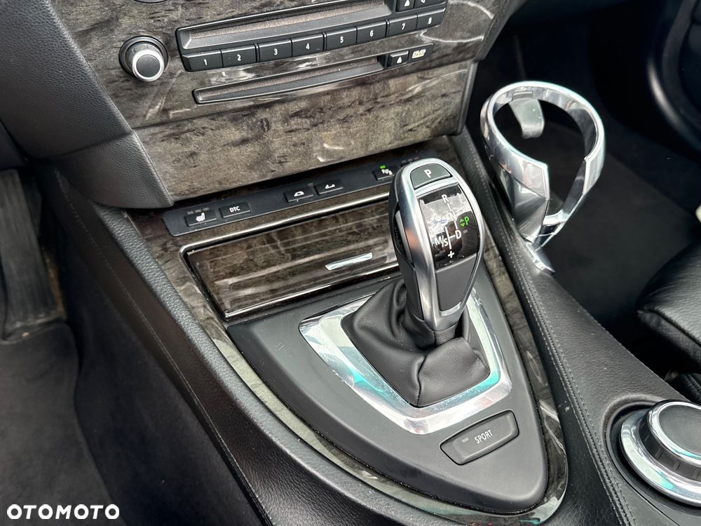BMW Seria 6 650 i - 19