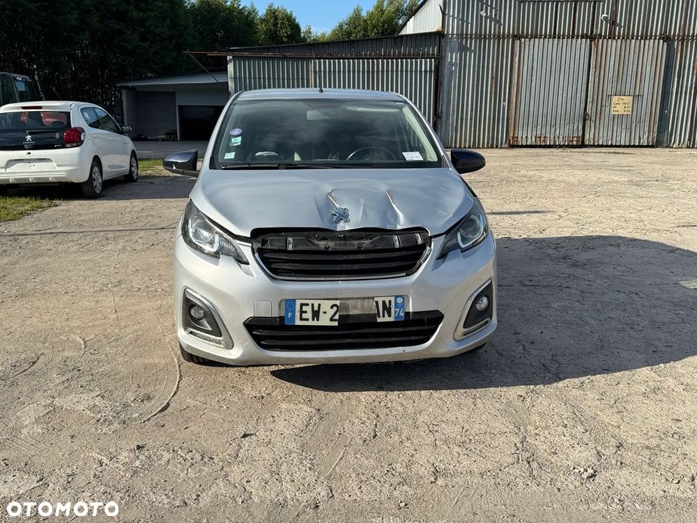 Peugeot 108 PureTech 82 Top Roland Garros - 3