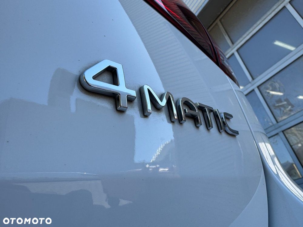Mercedes-Benz EQB 300 66.5kWh 4-Matic AMG Line 7os - 20