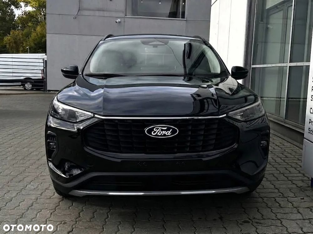 Ford Kuga 2.5 FHEV FWD Titanium - 3