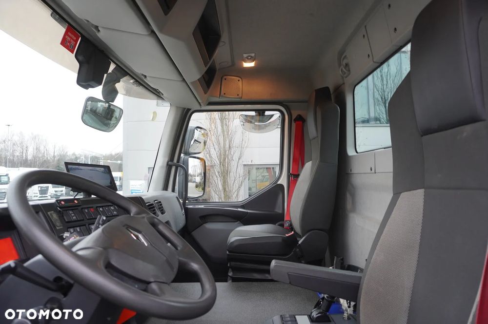 Renault C280 DTI 8 / HDS Fassi 5,6 t / Zasięg 8 m / Platforma 15 EPAL - 23