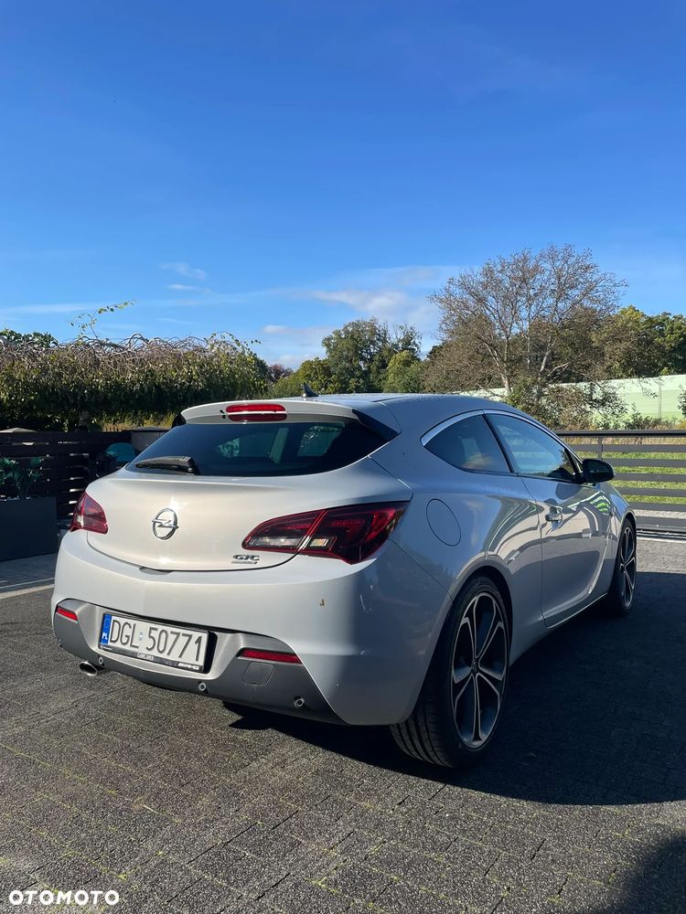Opel Astra GTC 2.0 CDTI ecoFLEX Start/Stop Edition - 4