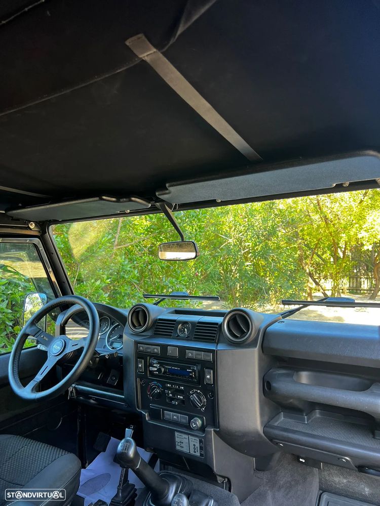 Land Rover Defender 110 CC 2.4 CRD SE - 19