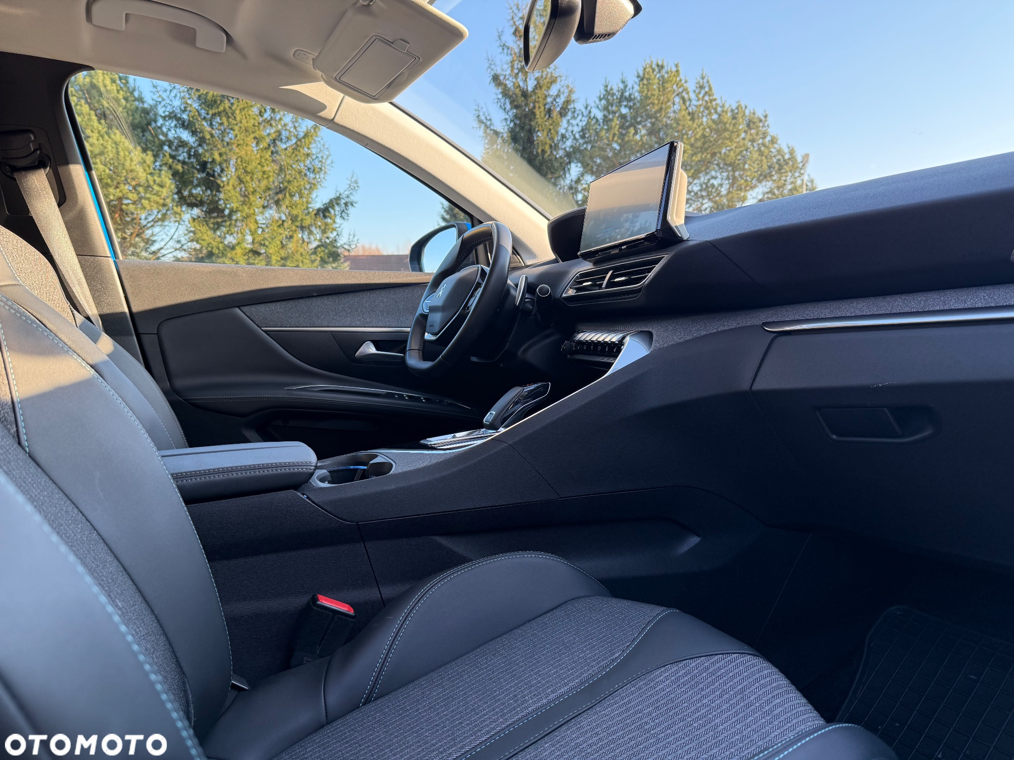 Peugeot 3008 1.2 PureTech Allure S&S EAT8 - 13