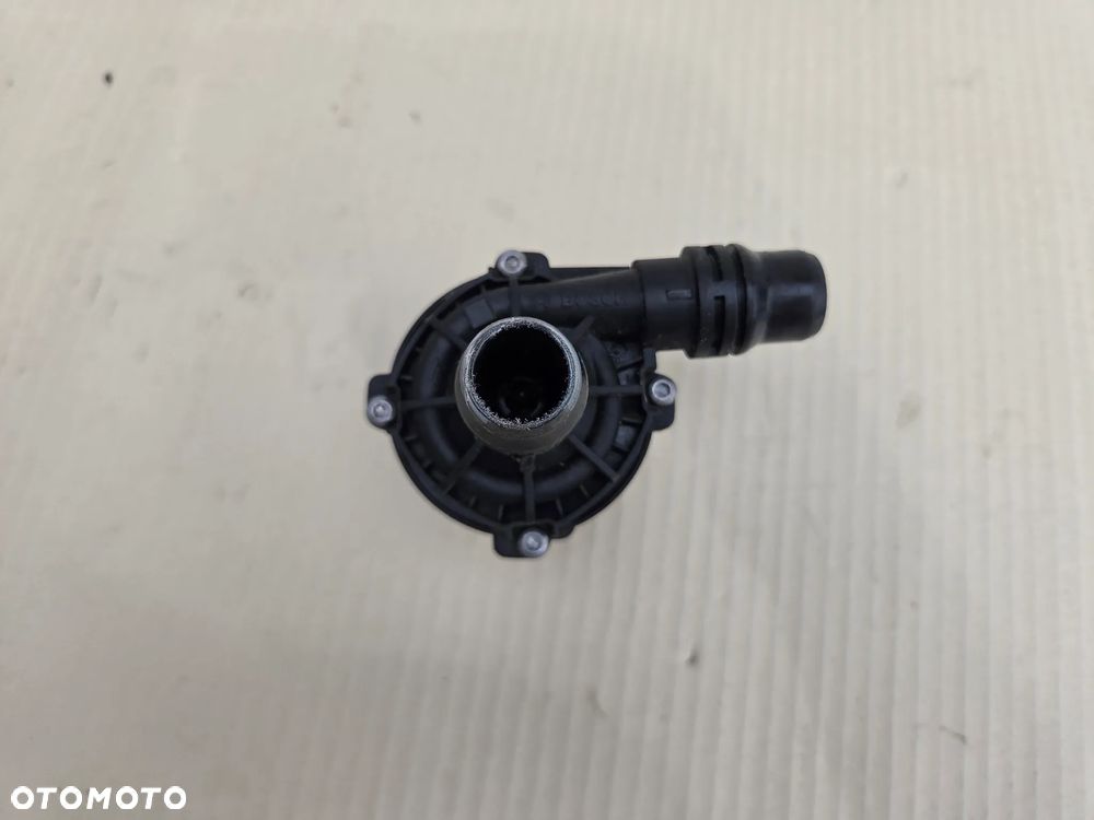 Pompa obiegu wody Citroen C5X 1.6 Hybryda   9818813480 - 1