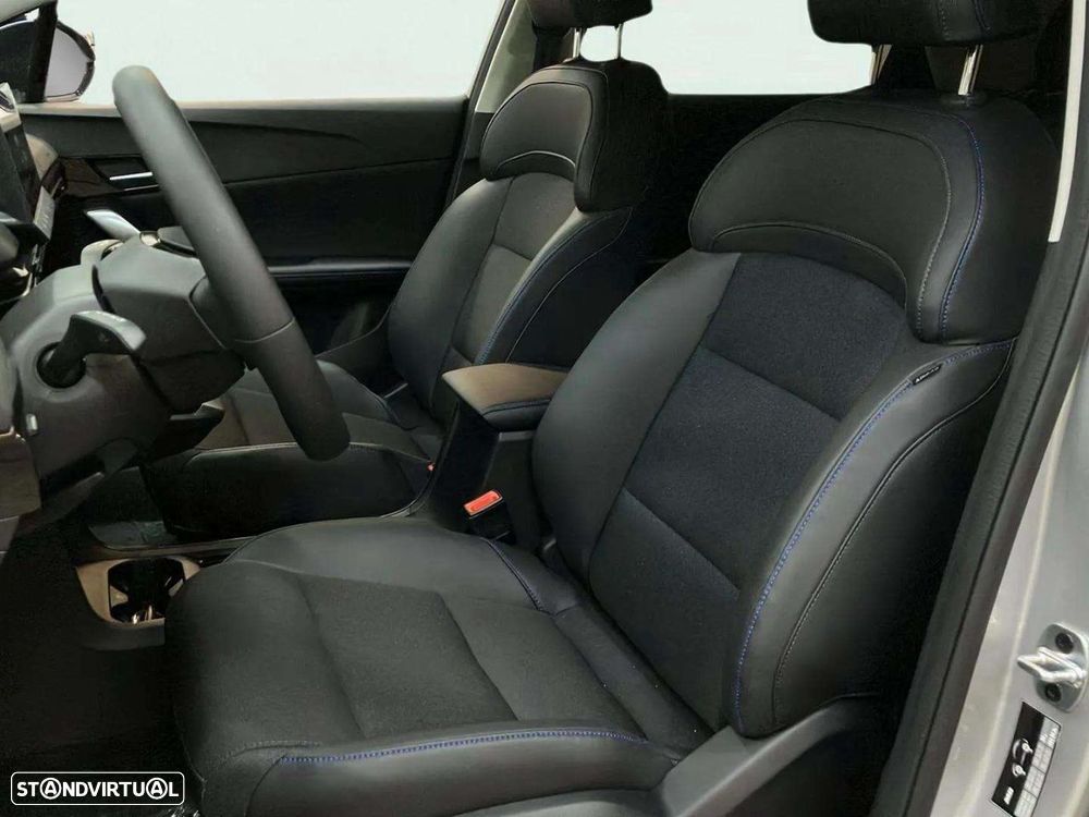 MG MG4 64 kWh Luxury - 8