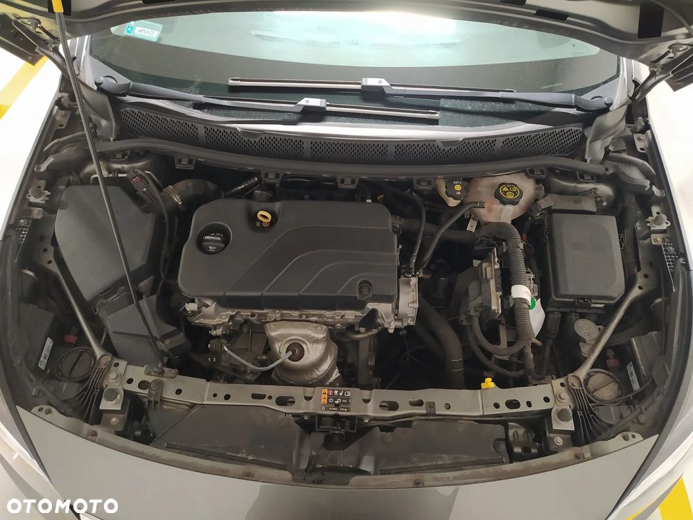 Opel Astra 1.4 Enjoy - 8