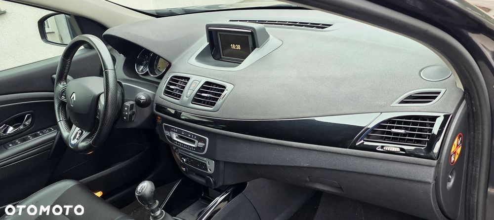 Renault Megane ENERGY dCi 130 Start & Stopp Bose Edition - 6