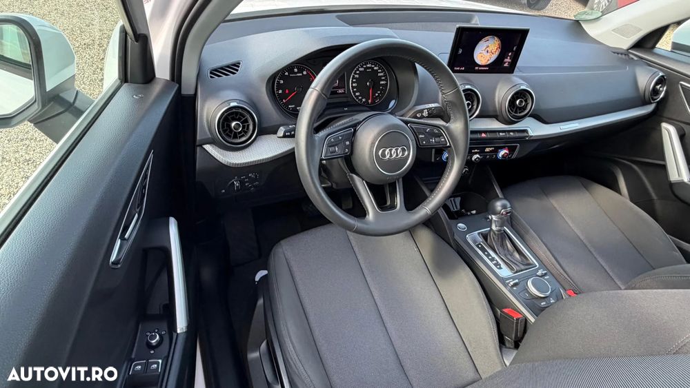 Audi Q2 1.0 TFSI ultra S tronic design - 9