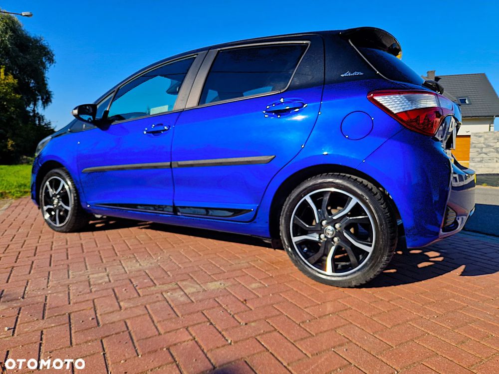 Toyota Yaris 1.5 Selection - 4