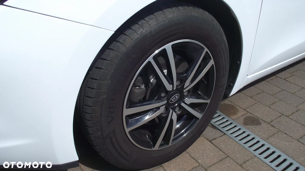 Kia Ceed 1.6 GDI Platinum Edition - 12
