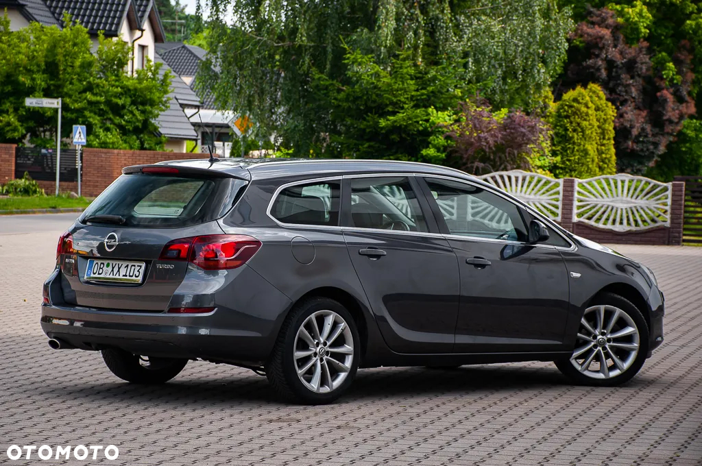 Opel Astra 1.4 Turbo Active - 28