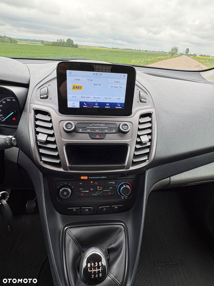 Ford Transit Connect - 13
