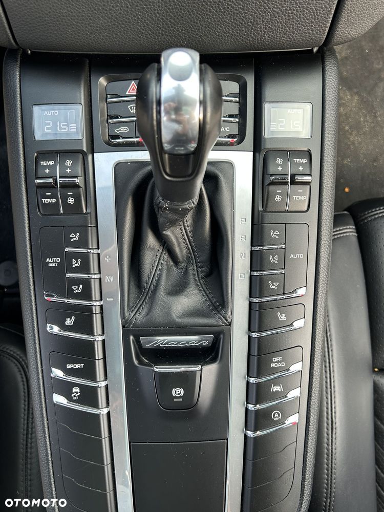 Porsche Macan - 20
