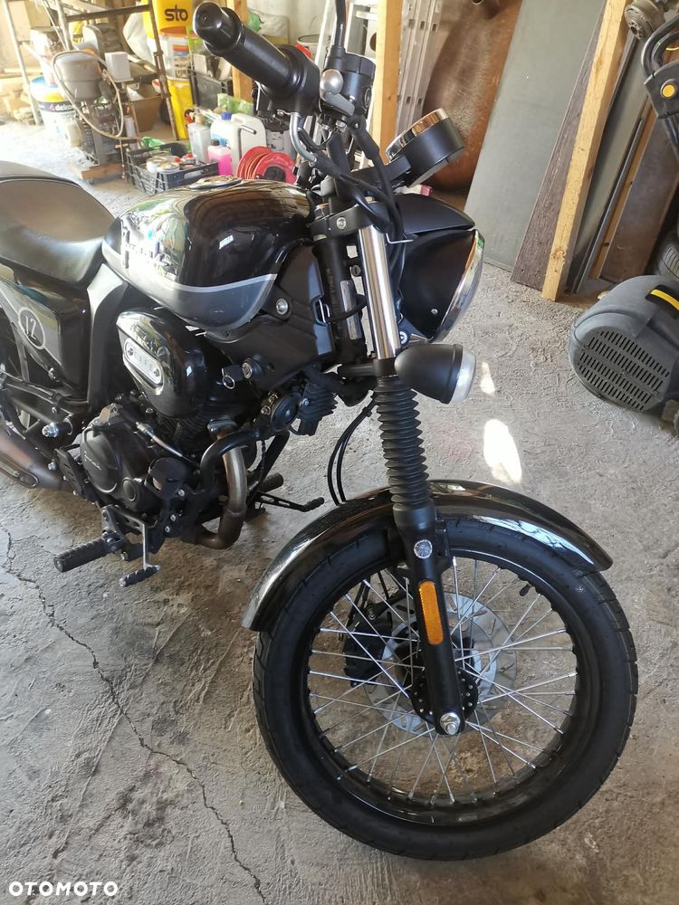 Junak M12 - 2