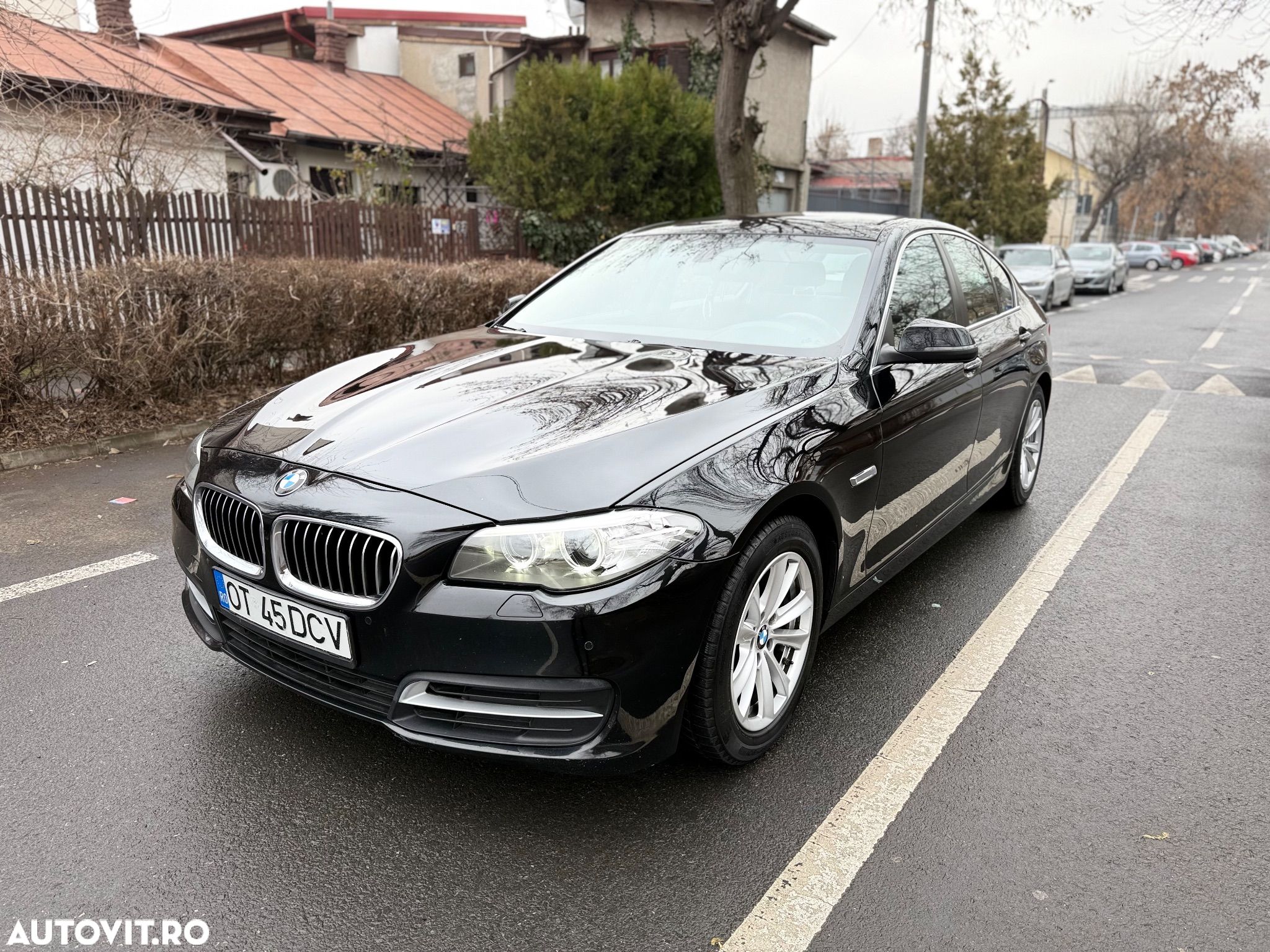 BMW Seria 5 520d EfficientDynamics Edition AT - 1