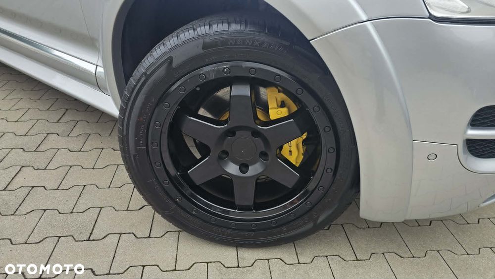 Volkswagen Touareg 6.0 W12 Automatik Sport - 20