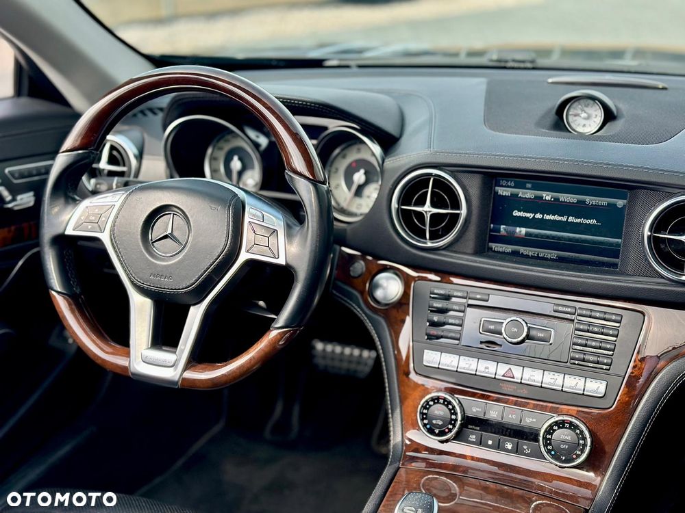 Mercedes-Benz SL 500 7G-TRONIC - 11