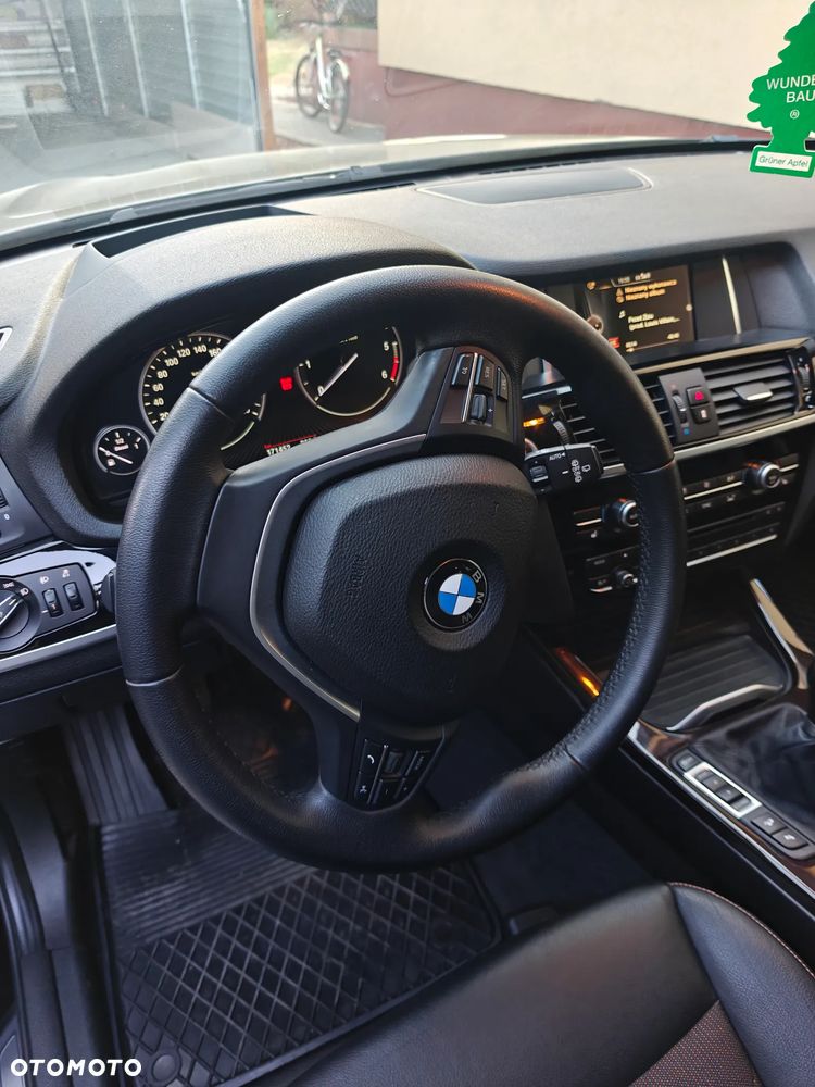 BMW X3 - 32