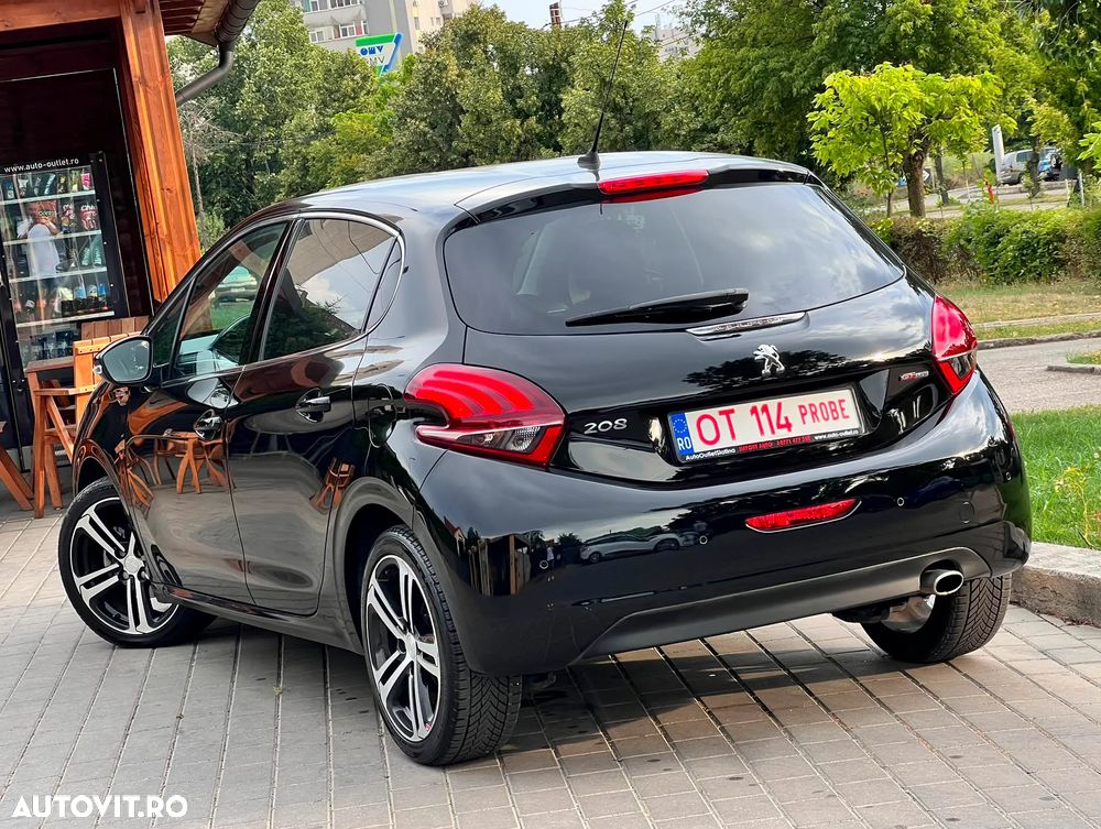 Peugeot 208 1.2 L PureTech Turbo STT Allure - 9