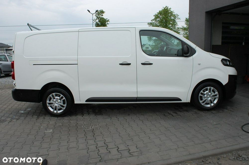 Opel Vivaro - 14