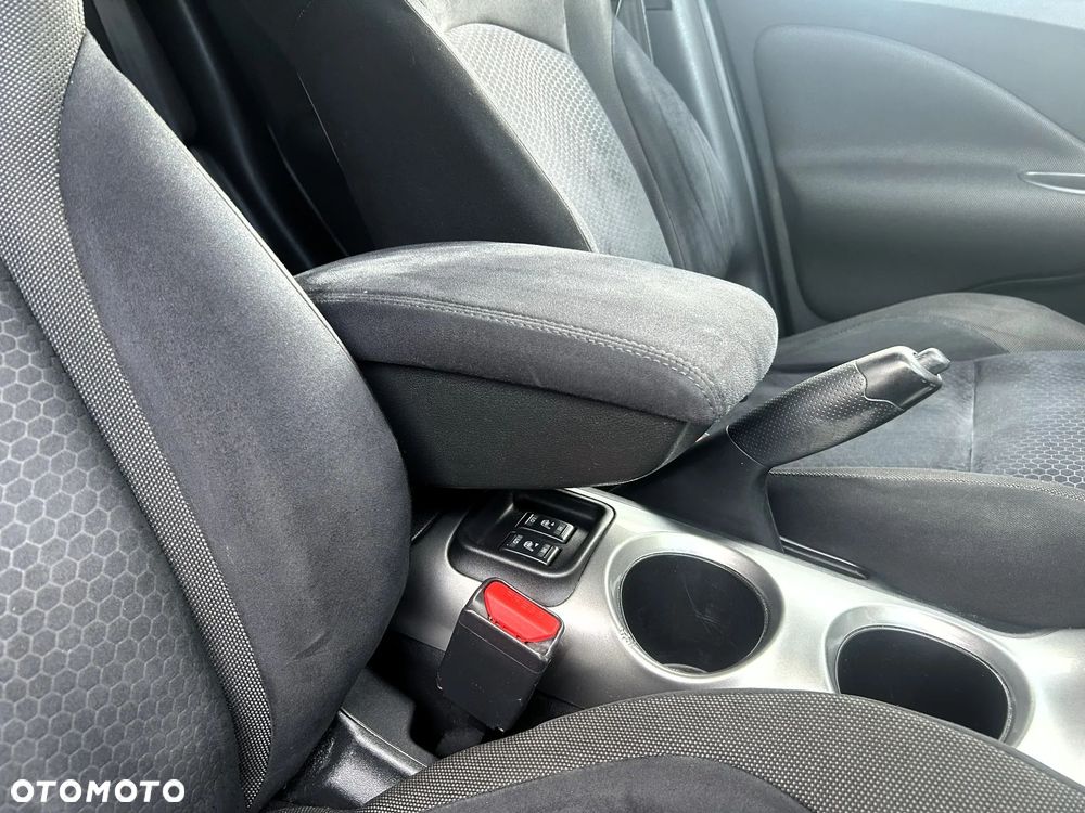 Nissan Juke 1.6 Acenta - 25