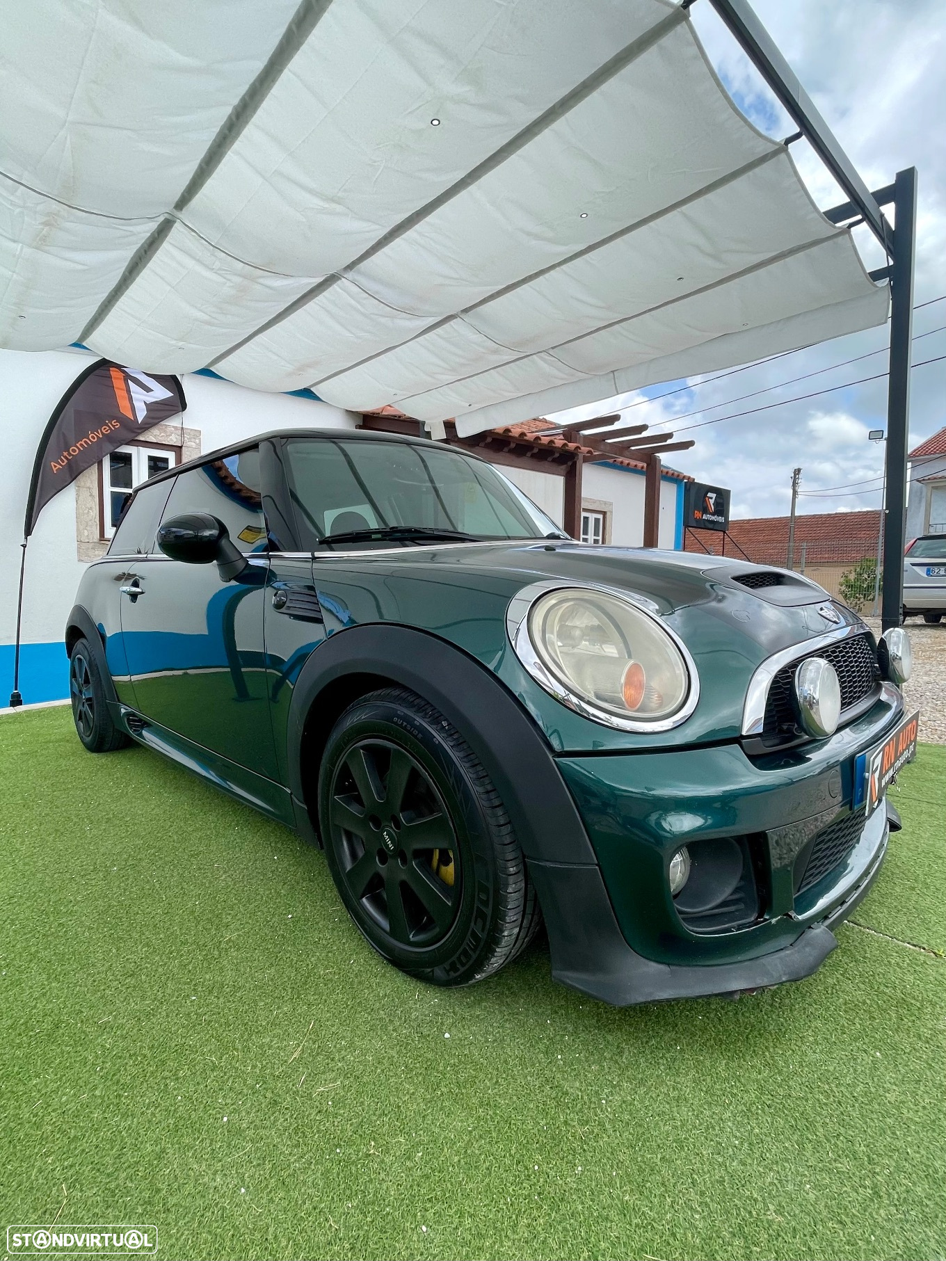 MINI 3 Portas Cooper D - 9