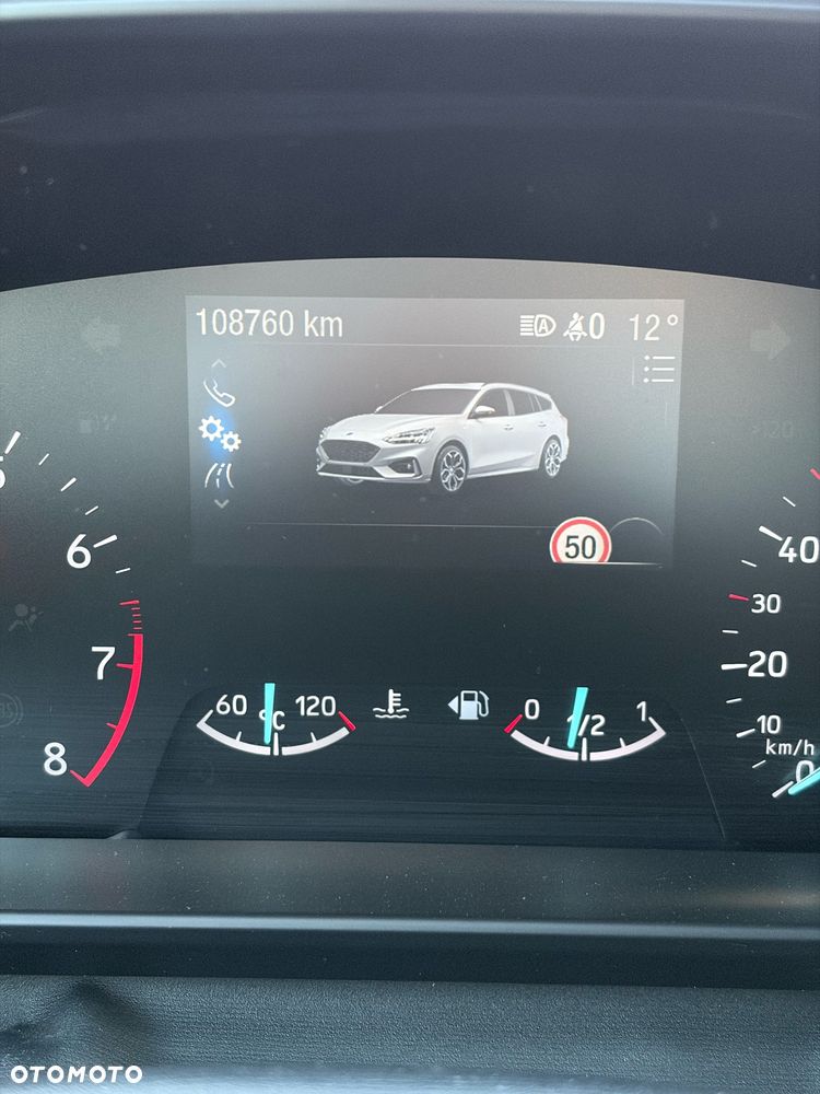 Ford Focus 1.5 EcoBoost STart-Stopp-System ST-LINE - 24