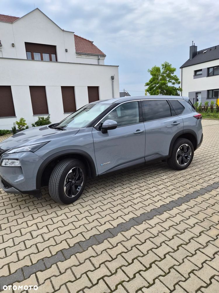 Nissan X-Trail - 1