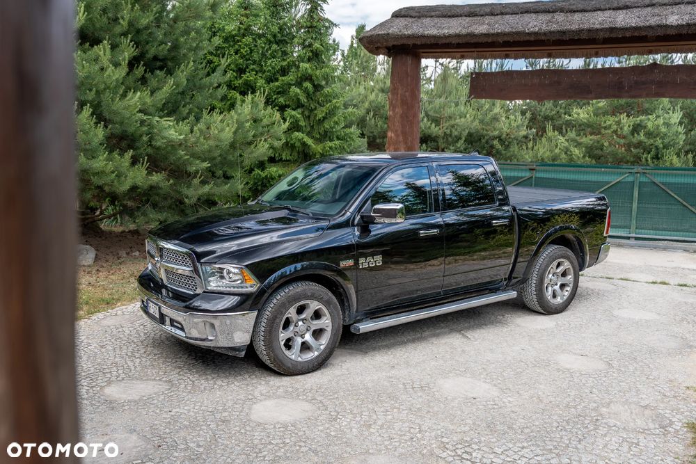 RAM 1500 Crew Cab Laramie - 4