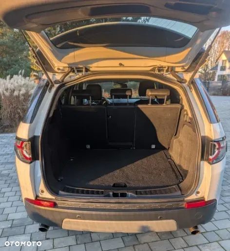 Land Rover Discovery - 4