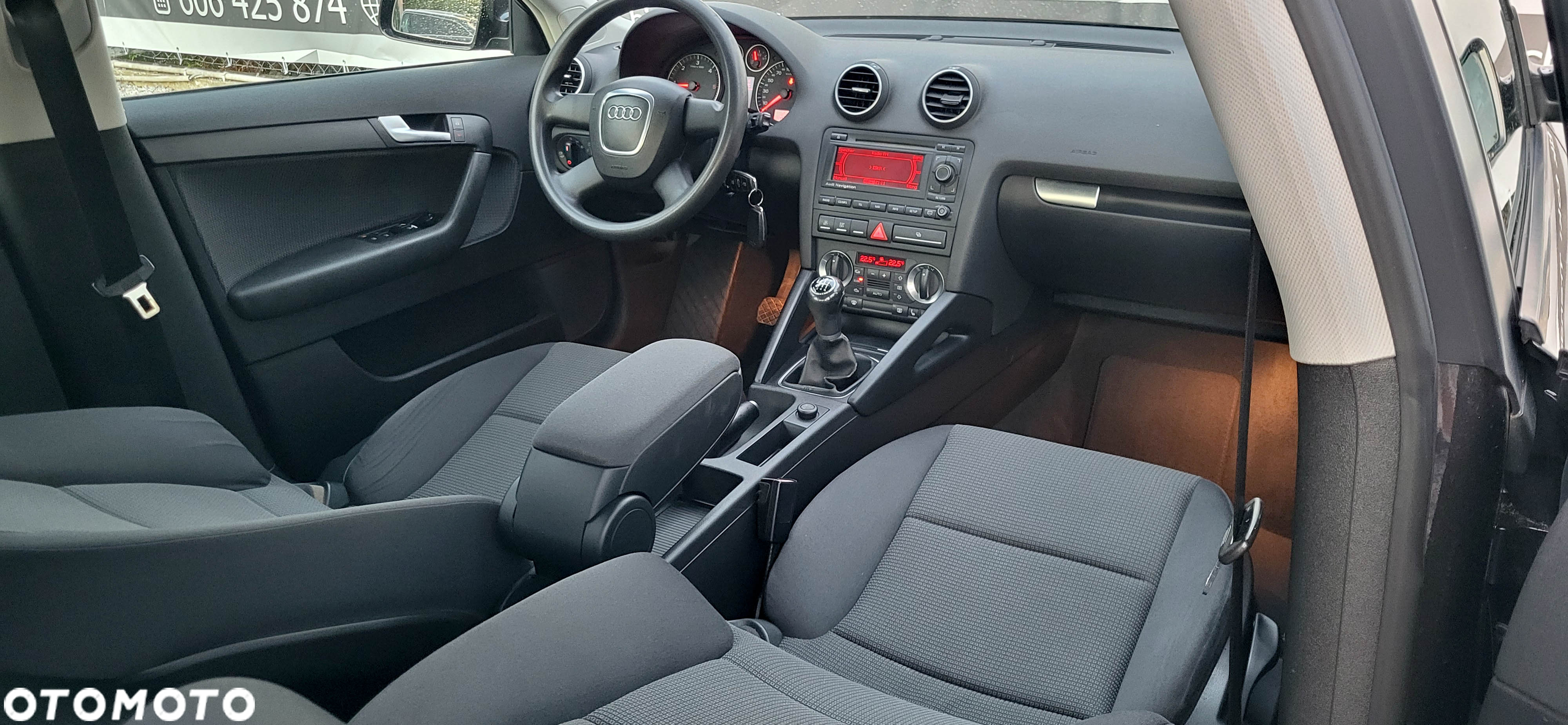 Audi A3 2.0 TDI Sportback Attraction - 17