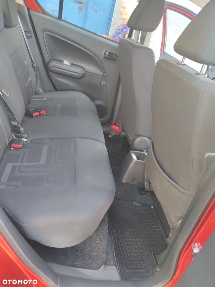 Suzuki Splash 1.0 Club - 9