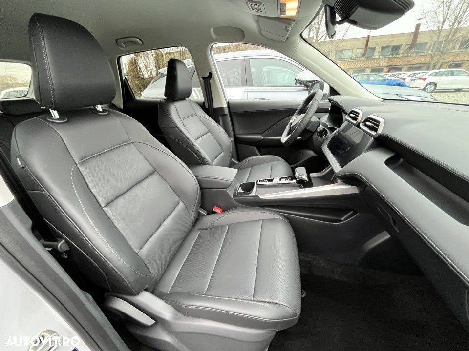 MG ZS HEV - 12