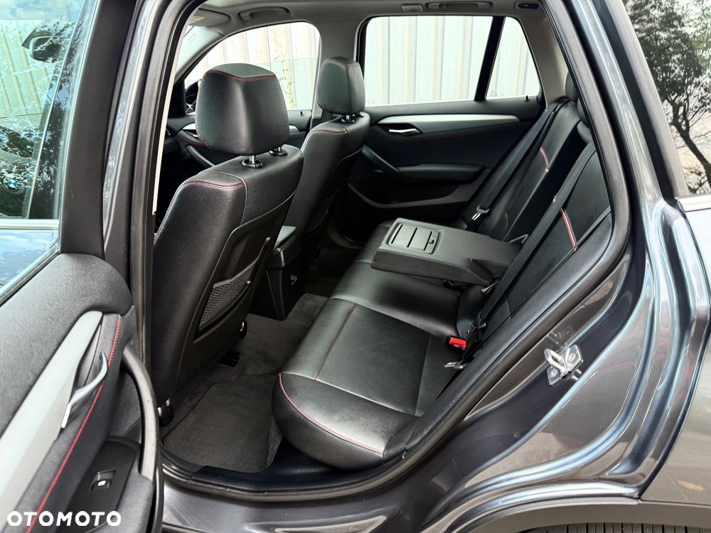 BMW X1 sDrive20d Sport Line - 18