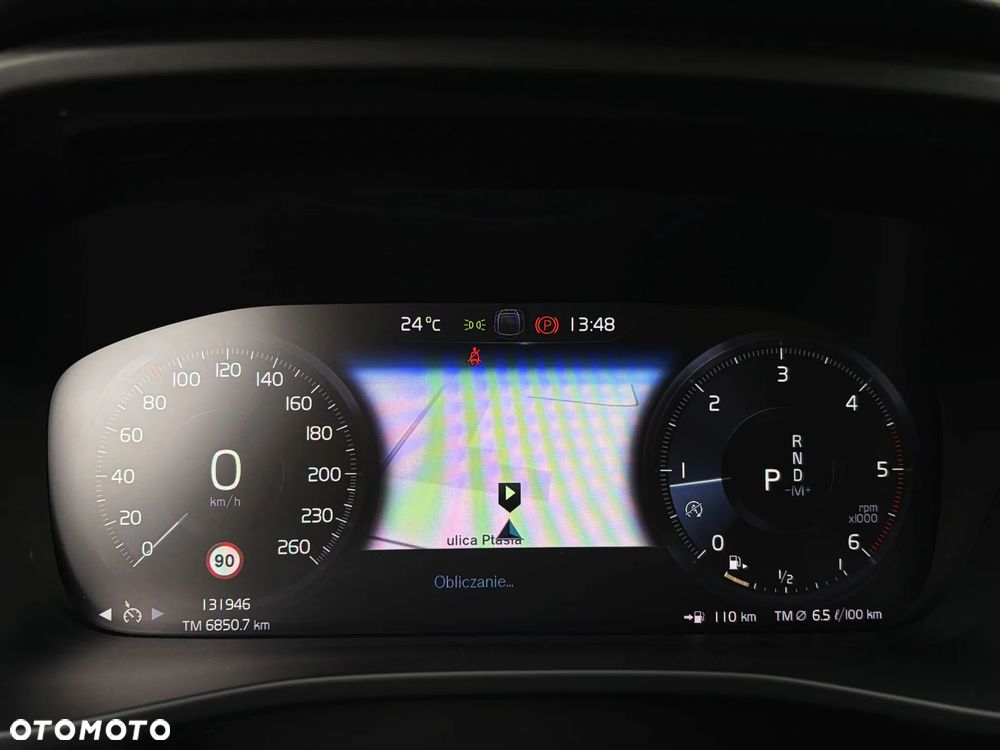 Volvo XC 40 D3 Momentum Pro - 21