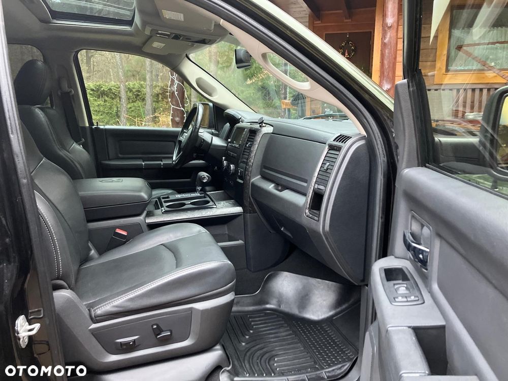 Dodge RAM 1500 5.7 4x4 - 4