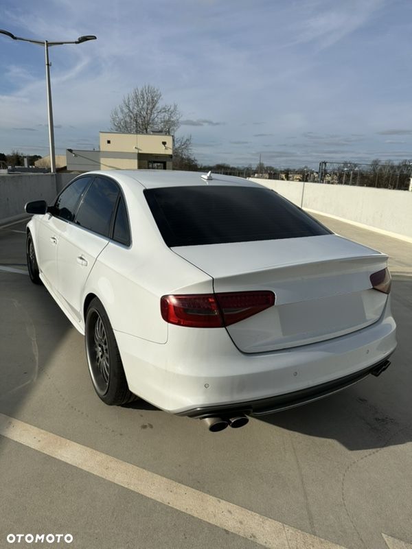 Audi S4 Limousine Standard - 4