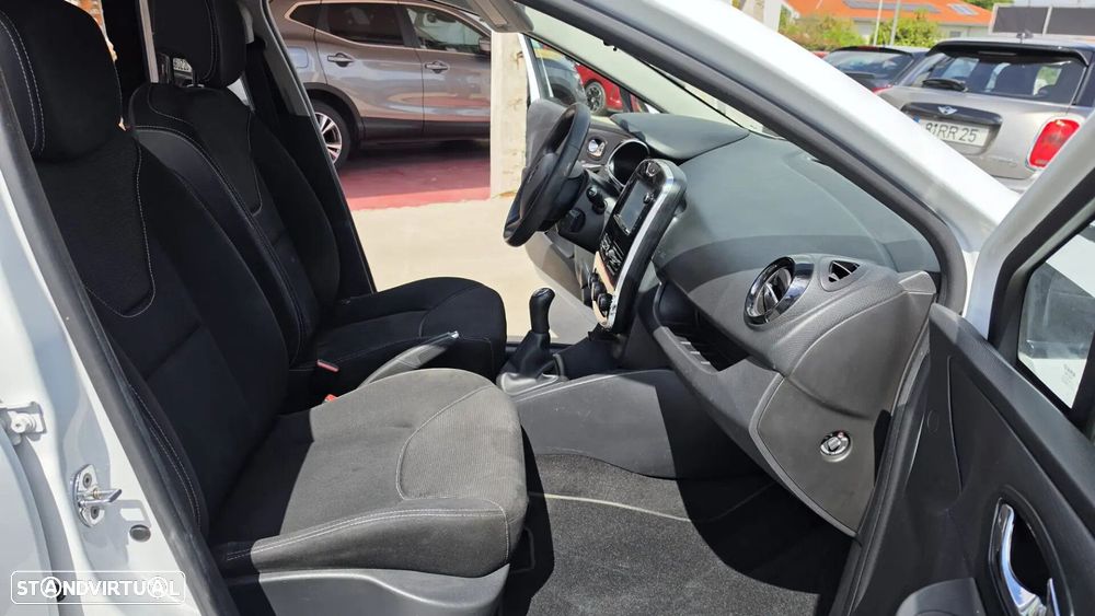 Renault Clio 0.9 TCe Limited - 13