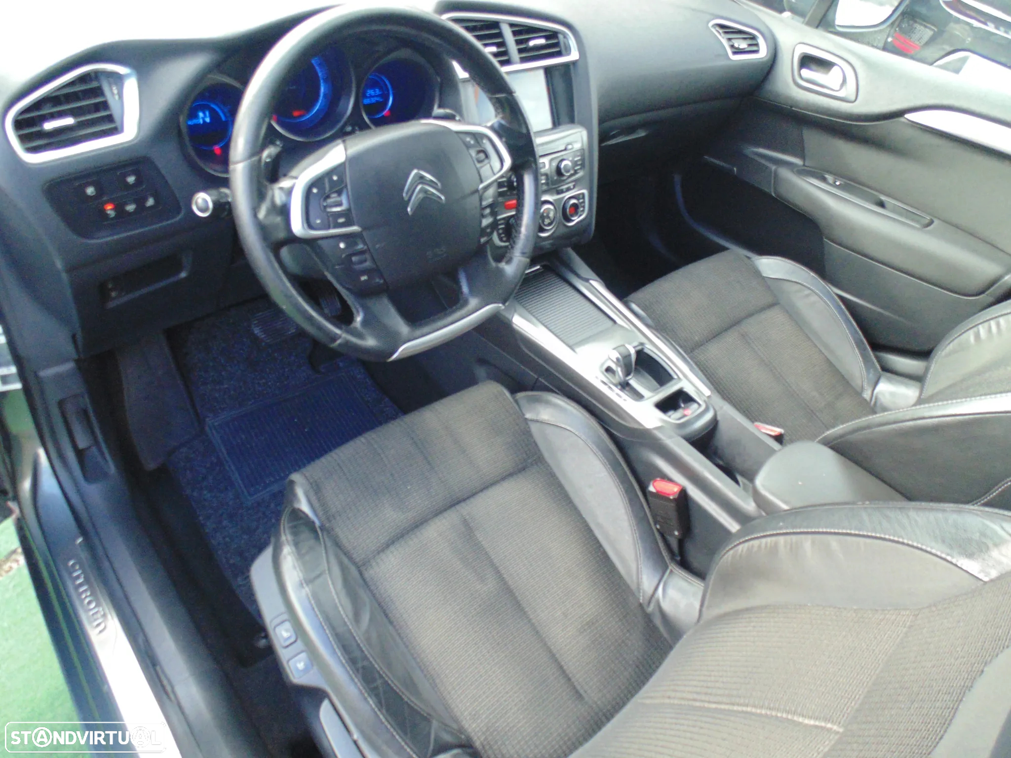 Citroën C4 1.6 e-HDi Exclusive CMP6 - 17