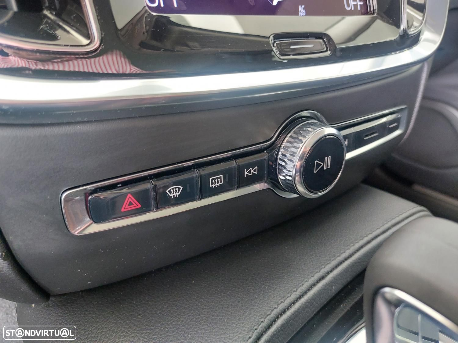 Volvo V60 2.0 T6 AWD TE Inscription Expression - 30