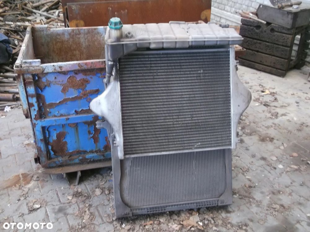 Chłodnica wody Man F2000 intercooler - 1