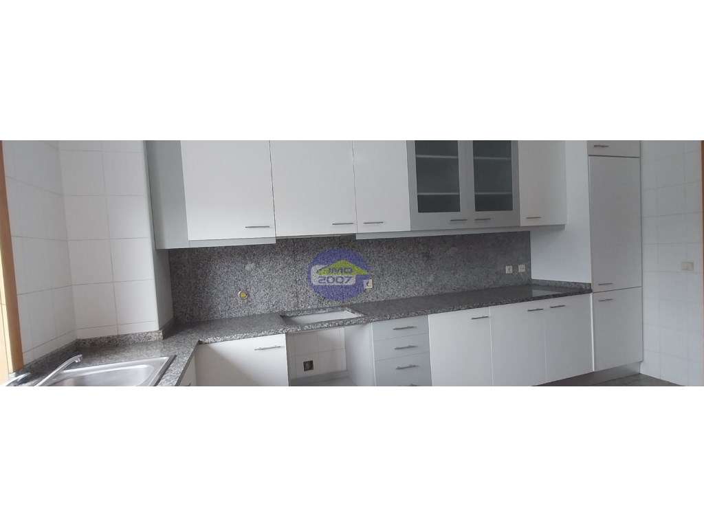Apartamento T4 em Leça do Balio - Grande imagem: 4/20