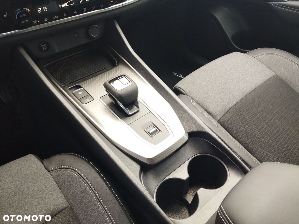 Nissan Qashqai 1.3 DIG-T MHEV N-Connecta Xtronic - 15